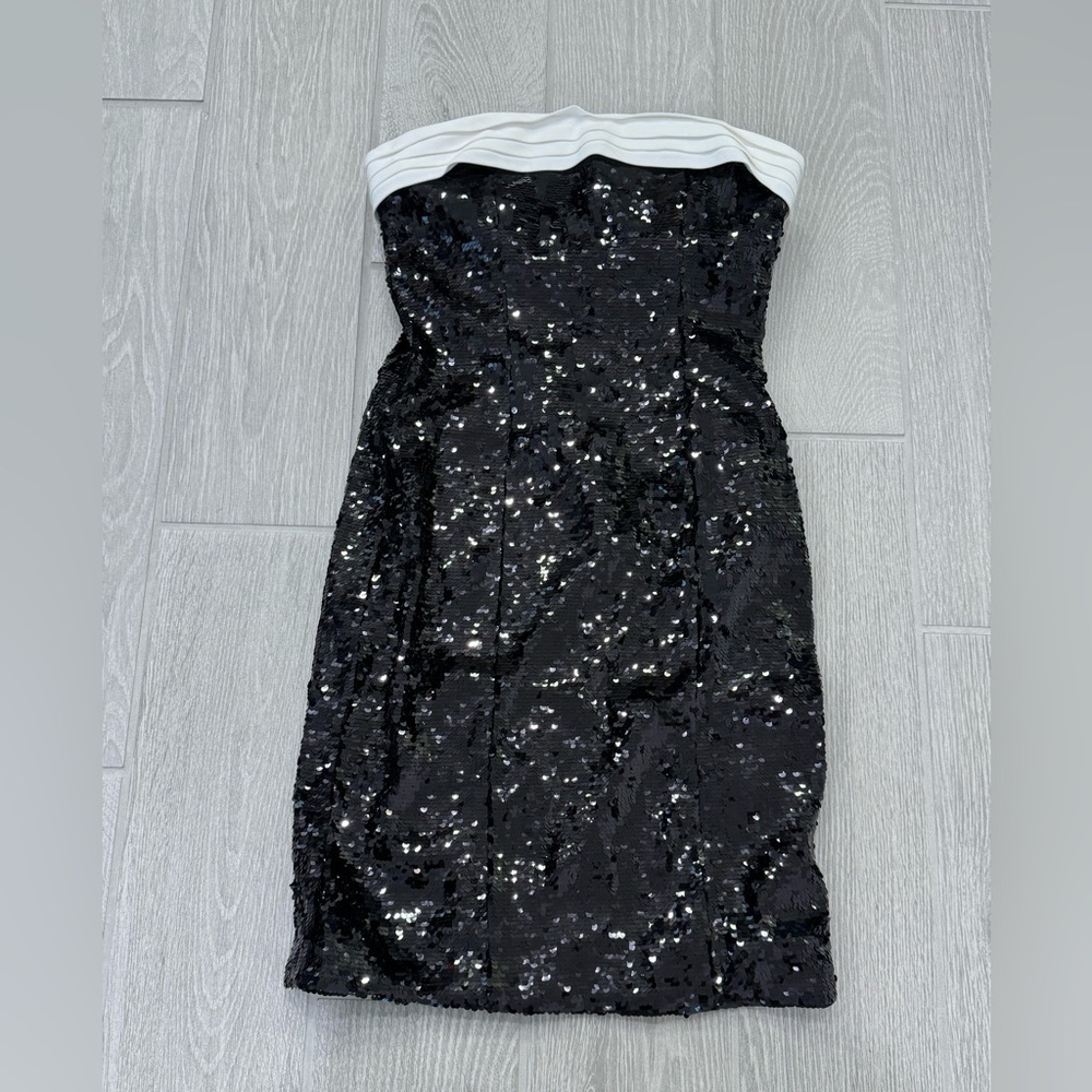 ALICE + OLIVIA REVOLVE Sibella Sequin Bow Mini Dress Black and White Size 4 NWT - Picture 12 of 16